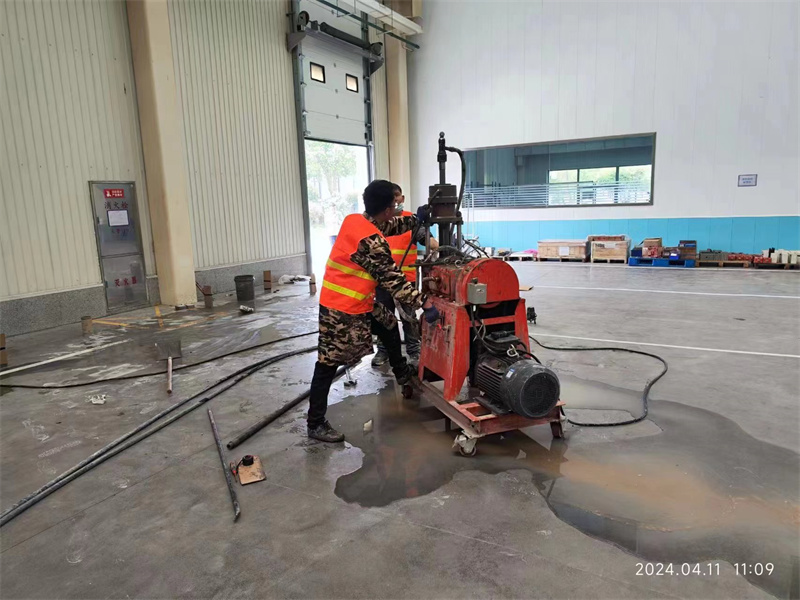 甘谷厂房地面下沉塌陷注浆加固施工